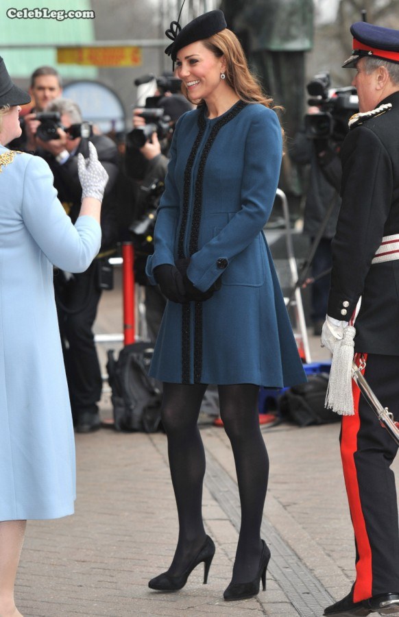 英国王妃凯特Kate Middleton厚黑丝袜（第2张/共3张）