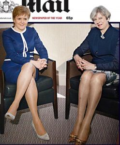 英首相Theresa May和苏格兰部长Nicola Sturgeon肉丝袜高清（第1张/共3张）