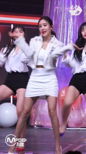 台下粉丝近距离拍摄T-ara朴孝敏短裙美腿[网盘]（第1张/共10张）
