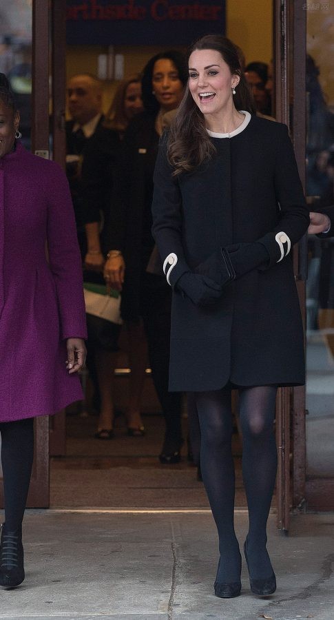 英国王妃Kate Middleton腿裹厚丝袜保暖（第6张/共9张）