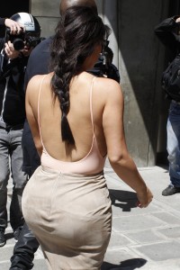 Kim_Kardashian_jiepaijitu (6)