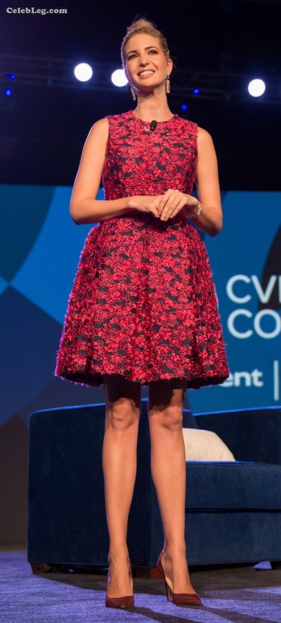 川普女儿Ivanka Trump坐姿优雅身材高挑（第8张/共17张）