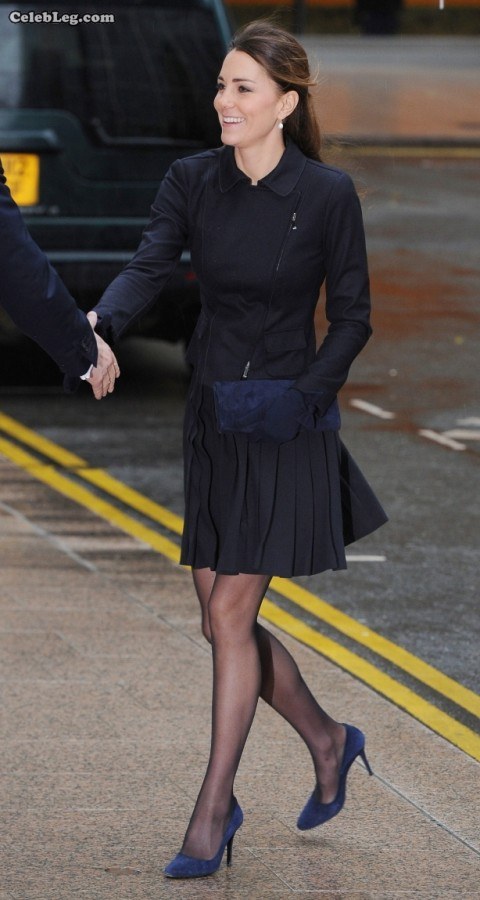 Kate Middleton英国王妃黑丝高跟美腿开Lu（第5张/共7张）