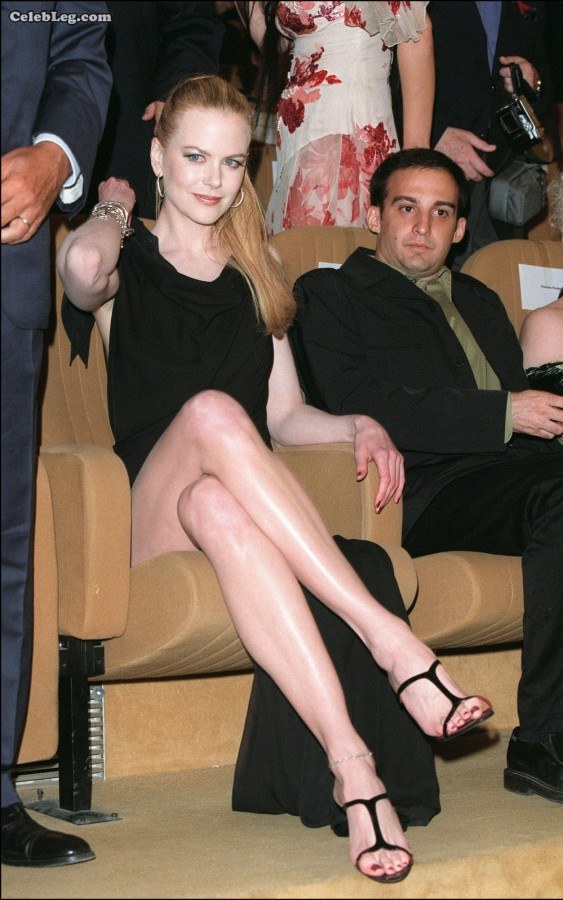 Nicole Kidman大白腿老当益壮（第1张/共6张）