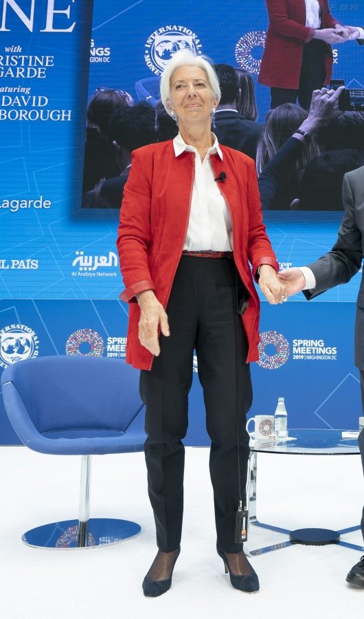 世界银行会议上Christine Lagarde的裤里丝（第4张/共6张）